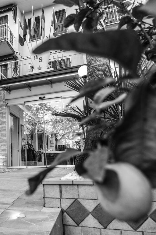 Hotel Sorriso Toscolano Maderno Zewnętrze zdjęcie