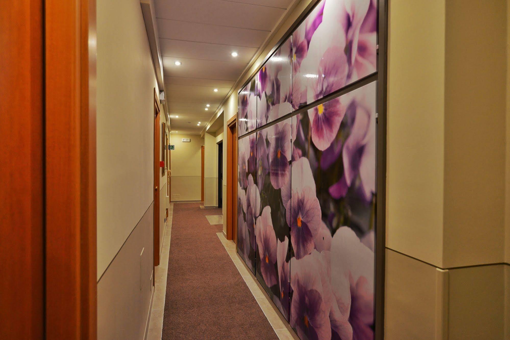 Hotel Sorriso Toscolano Maderno Zewnętrze zdjęcie